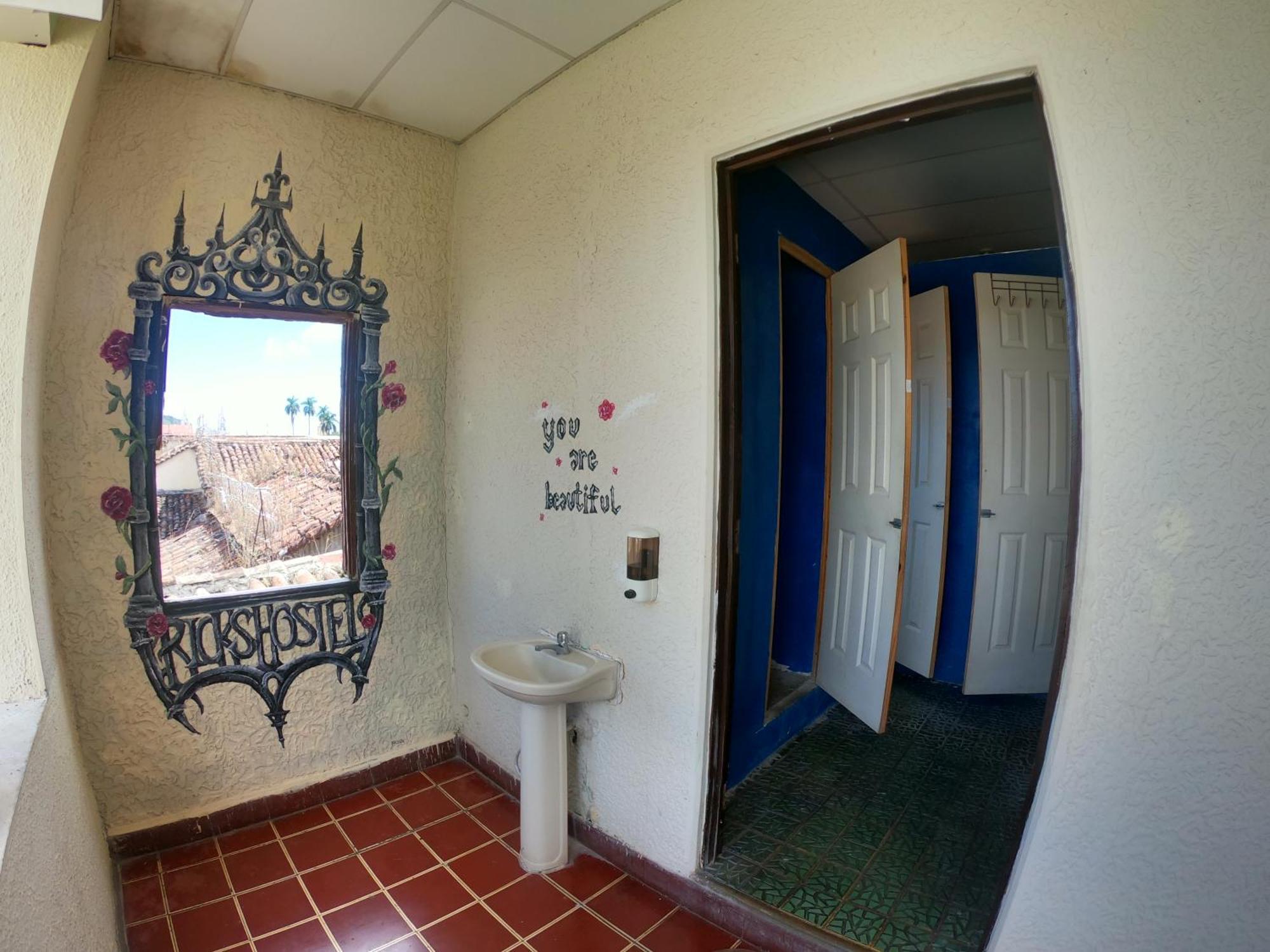 Castello Hostal Santa Ana Esterno foto